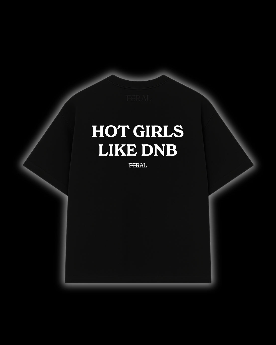 HOT GIRLS LIKE DNB TOP